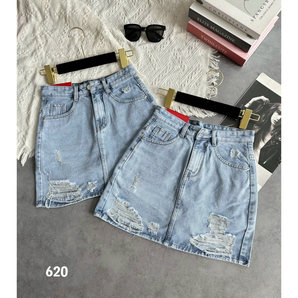 Chân Váy Denim Sờn Rách Phong Cách