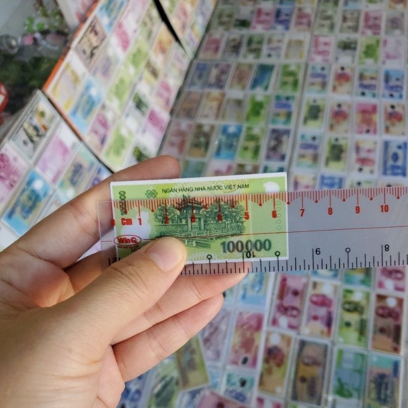 1 vỉ mô hình  đồ chơi mini bằng giấy cho bé