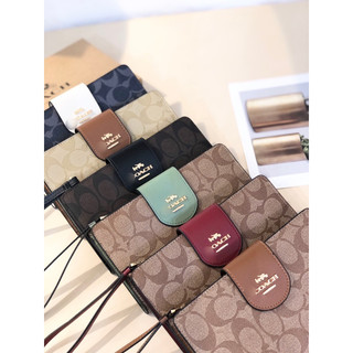 Ví Coach Tech phone Wallet full box làm quà