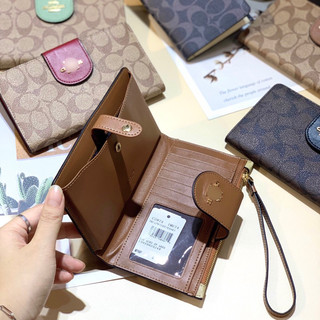 Ví Coach Tech phone Wallet full box làm quà