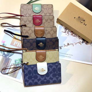 Ví Coach Tech phone Wallet full box làm quà
