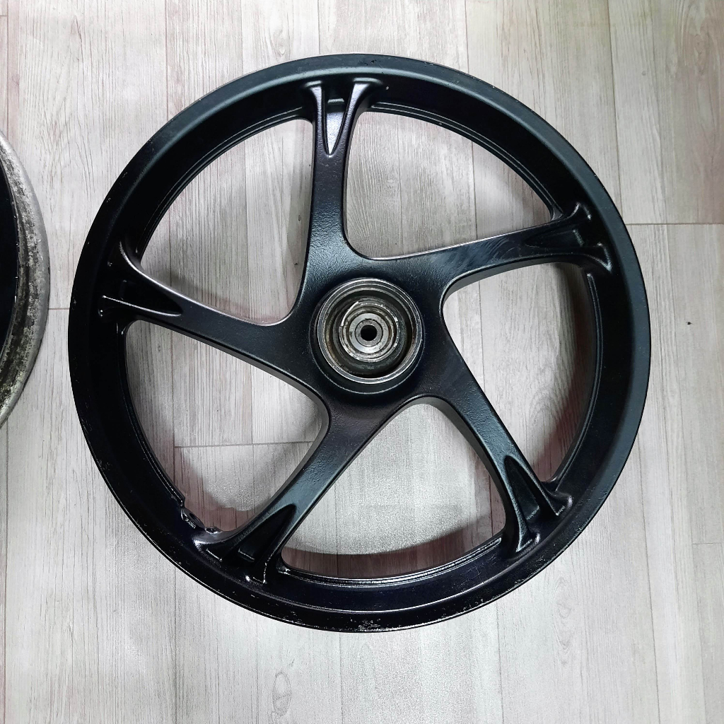 Mâm zin theo xe tay ga MIO / LUVIAS hàng thanh lý đã qua sử dụng