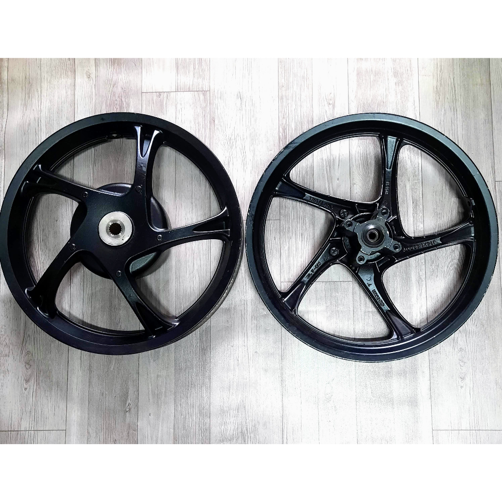 Mâm zin theo xe tay ga MIO / LUVIAS hàng thanh lý đã qua sử dụng