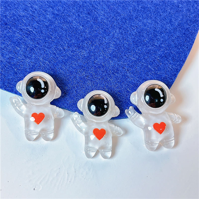 Sticker jibbitz gắn dép sục Crocs hình phi hành gia trong suốt-ON05