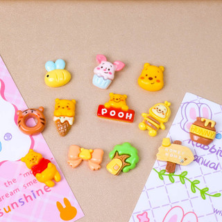 Jibbitz 2D gắn dép crocs,sticker gắn dép, charm trang trí hình gấu Pooh-ON04
