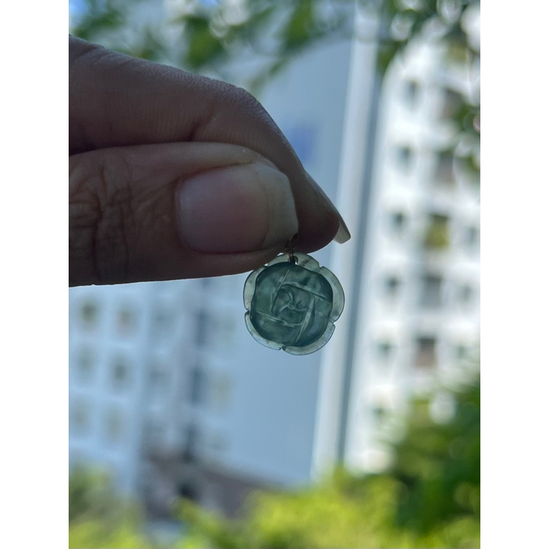 Mặt dây chuyền cam. thach móc vang 18k chạm hoa mẫu đơn