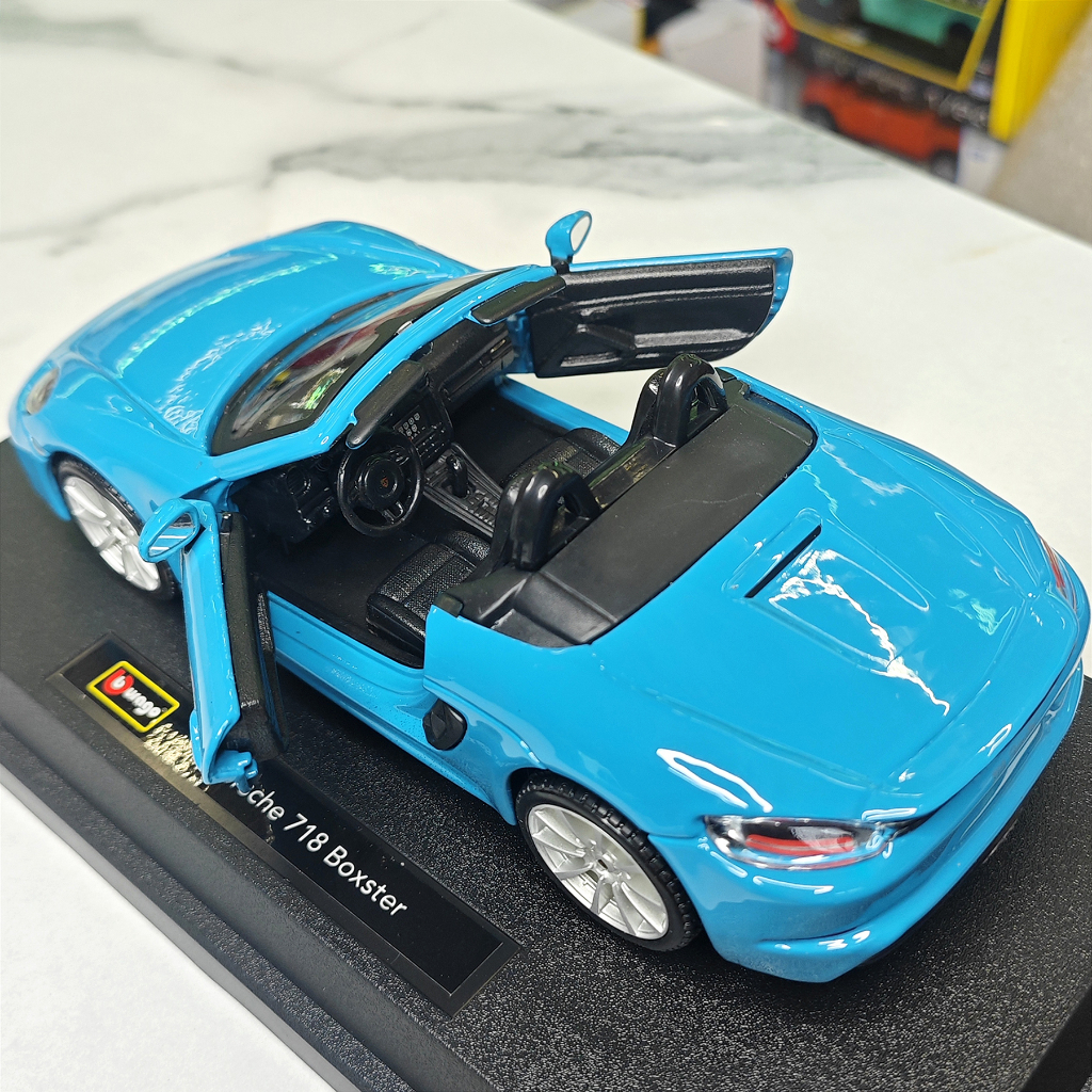 Mô hình xe ô tô kim loại Porsche 718 Boxster tỉ lệ 1:24 hãng Burago 2 màu