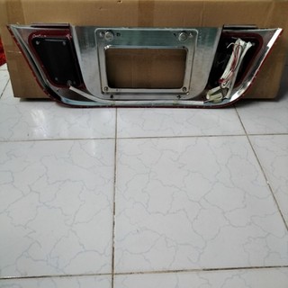 ốp biển số innova 2006-2015 có đèn