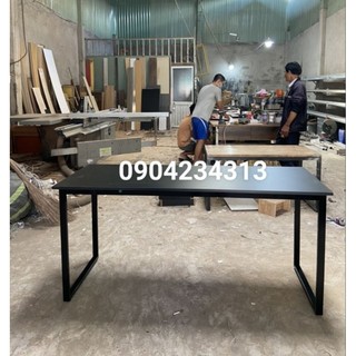 Bàn làm việc, bàn chân sắt dài 1m6 mặt gỗ cao cấp chắc chắn
