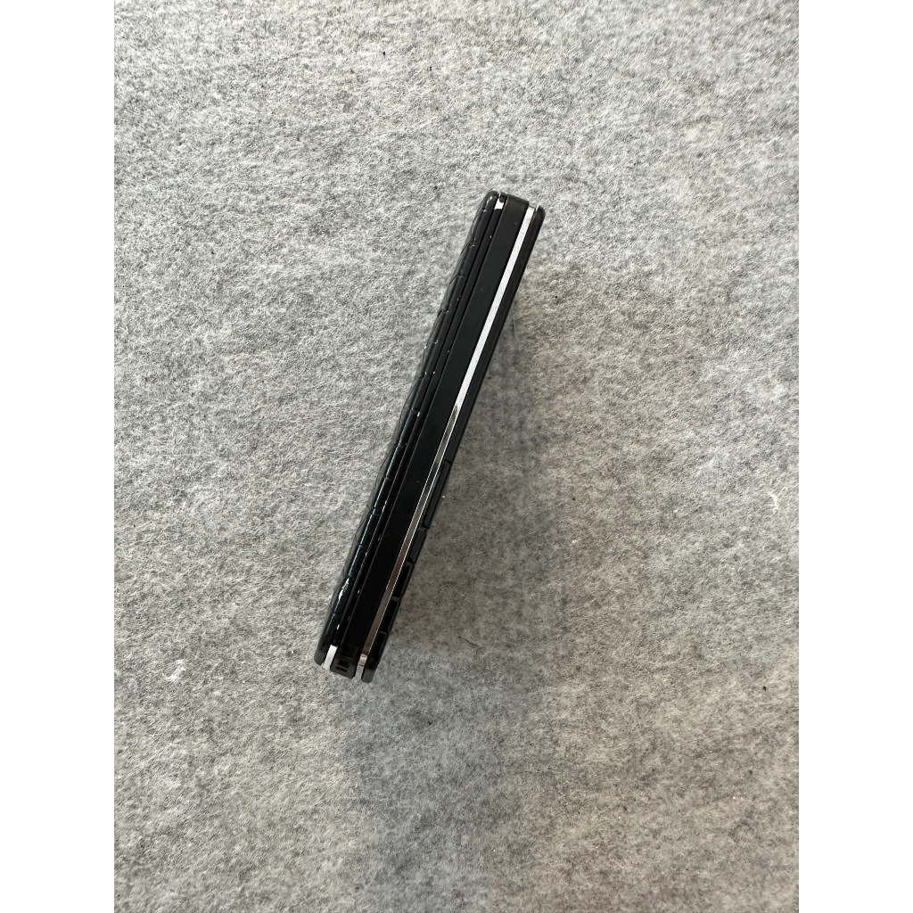 Điện thoại Nokia 7500 chính hãng