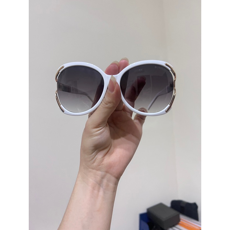 Kính BBR auth Thanh lý