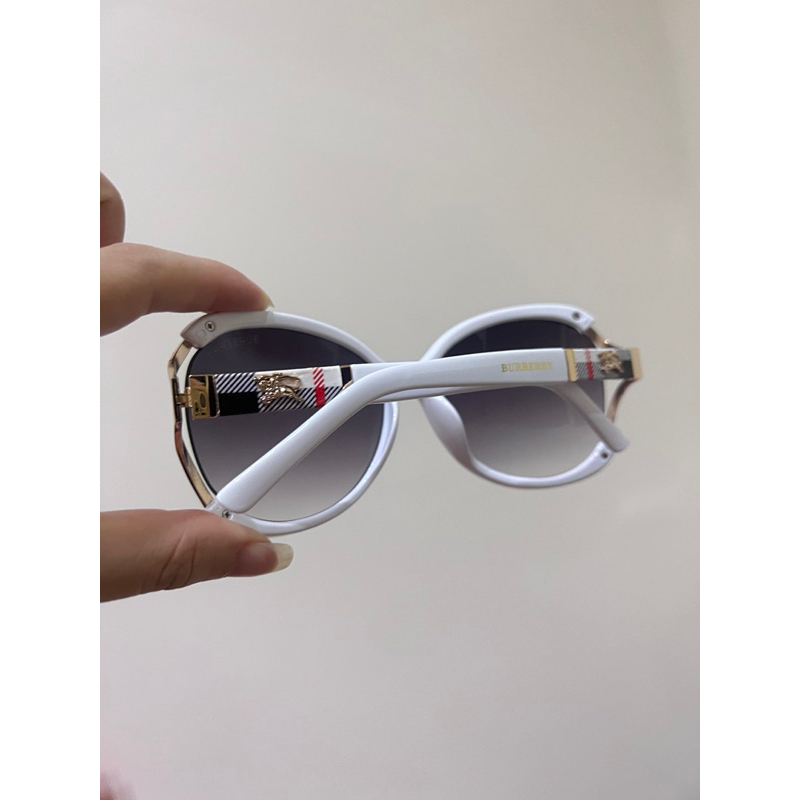 Kính BBR auth Thanh lý