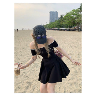 ĐẦM ĐEN TRỄ VAI VIỀN XOÈ