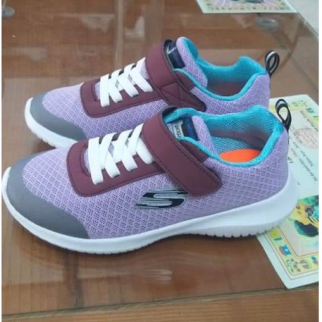 Giày thể thao bé trai, bé gái Skechers hàng VNXK. Size 30 & 33