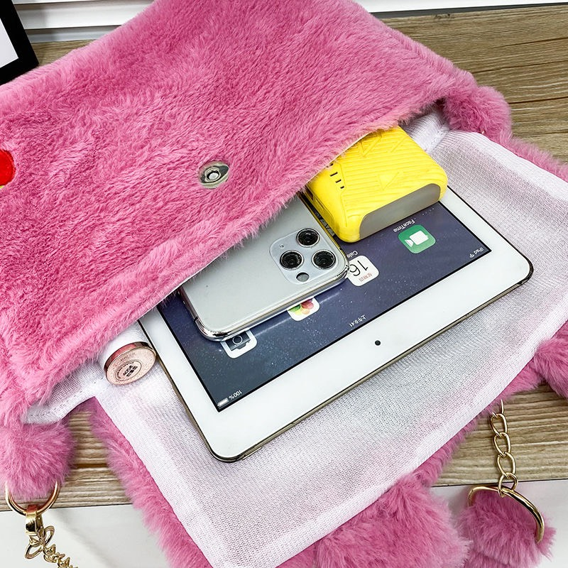 Túi xách gấu dâu Lotso chữ nhật đeo chéo chất lông siêu mịn, Túi kuromi dễ thương _ TingTing