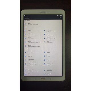Máy tính bảng samsung Tab E T561 cũ, màu trắng