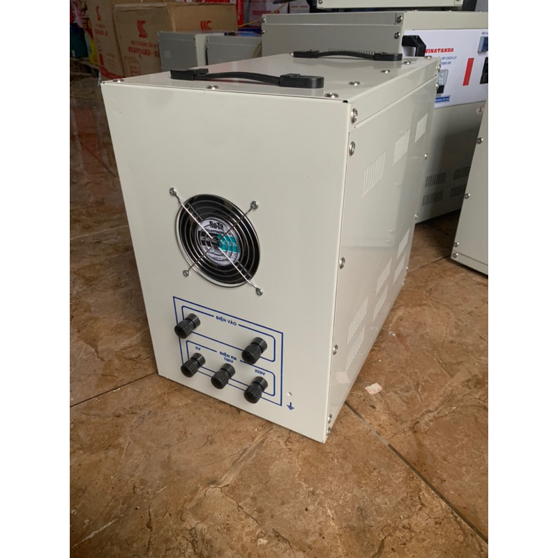 Ổn áp cách ly 7,5kva
