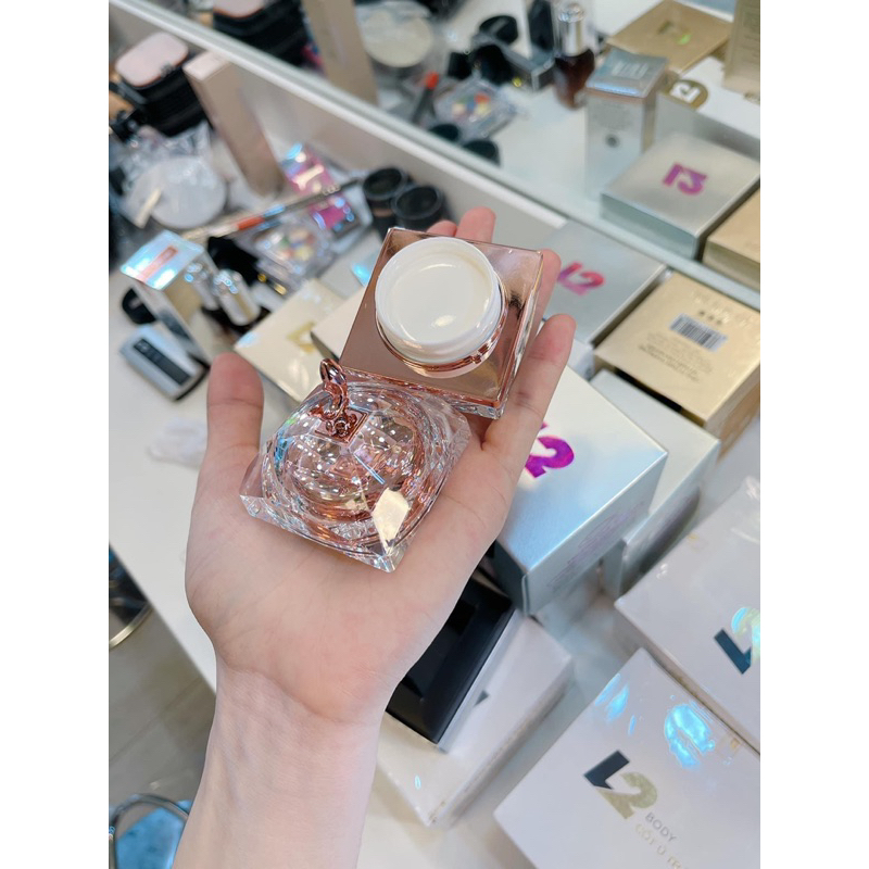 Kem cá tầm ngày l2