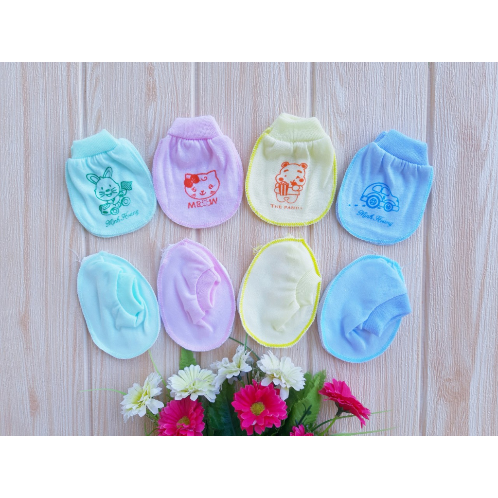 Set 1 đôi bao tay và 1 đôi bao chân cho bé sơ sinh