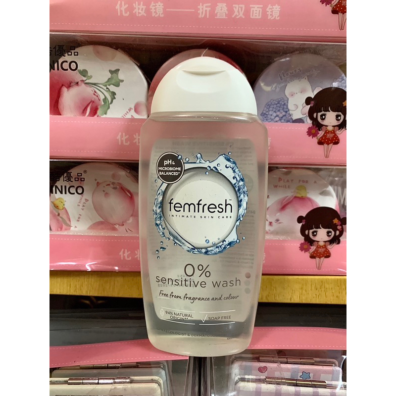 Dung Dịch Vệ Sinh Cao Cấp Hằng Ngày Femfresh Daily Intimate Wash 250ml