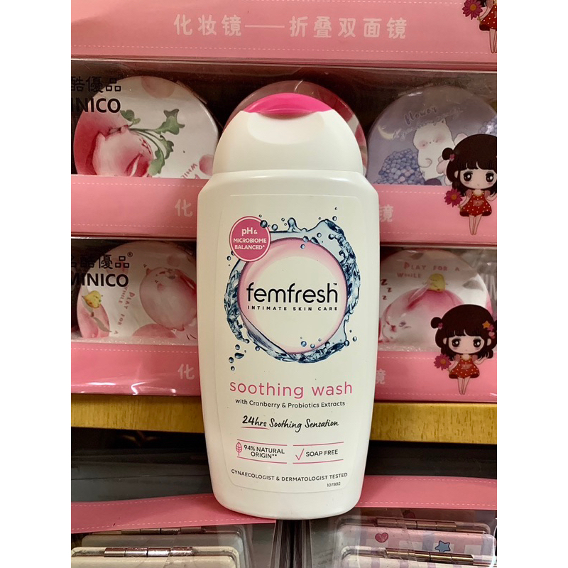 Dung Dịch Vệ Sinh Cao Cấp Hằng Ngày Femfresh Daily Intimate Wash 250ml