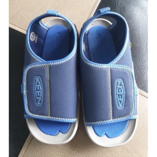 Dép KEEN hàng VNXK cho các bé. Size 24, 29, 30 tuỳ màu tuỳ size.