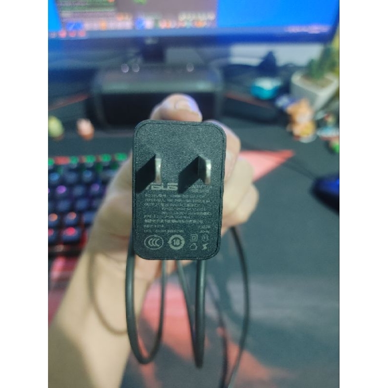 Sạc theo máy Rog 3 cũ