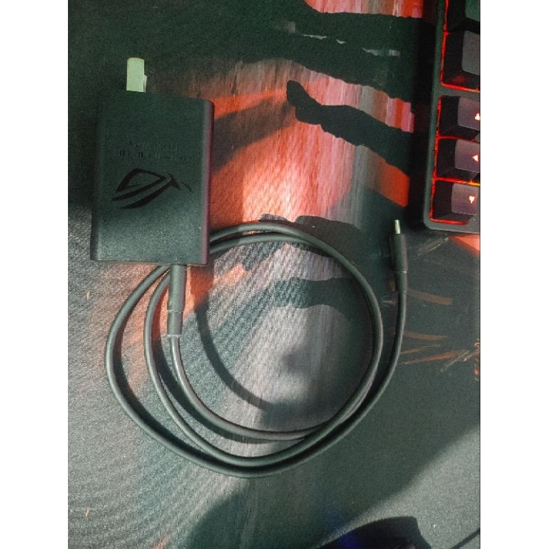 Sạc theo máy Rog 3 cũ