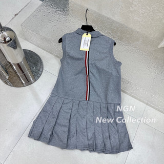 Váy Thom ghi cổ đức đuôi cá Kiều Trang