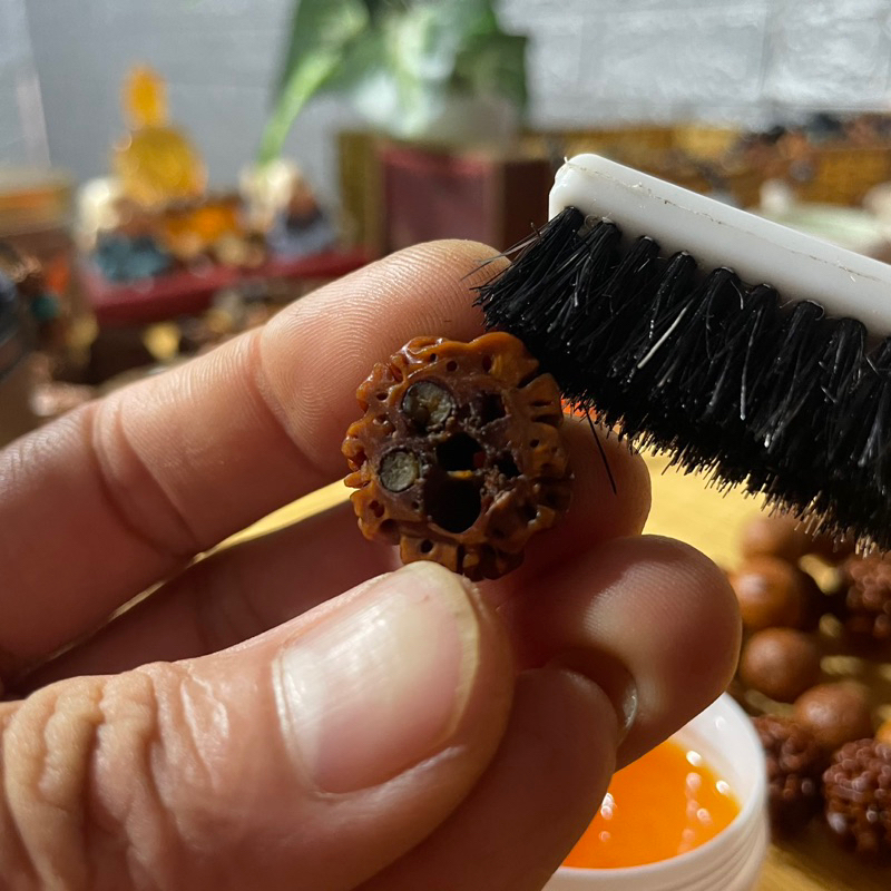 Vòng tay phật giáo, vòng tay hạt bồ đề kim cang rudraksha