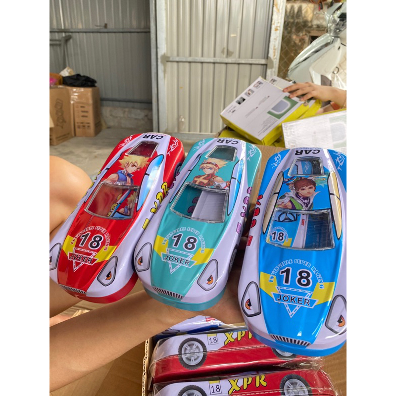 Hộp Bút Thiếc 2 Tầng Mẫu Xe Ô Tô Mickey Cho Bé Trai