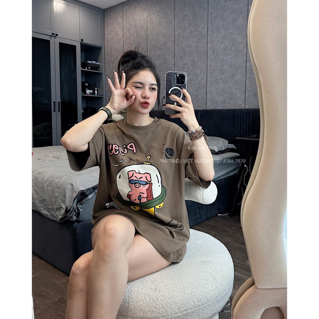 Áo Phông Nâu Piggy Kim Anh Bùi