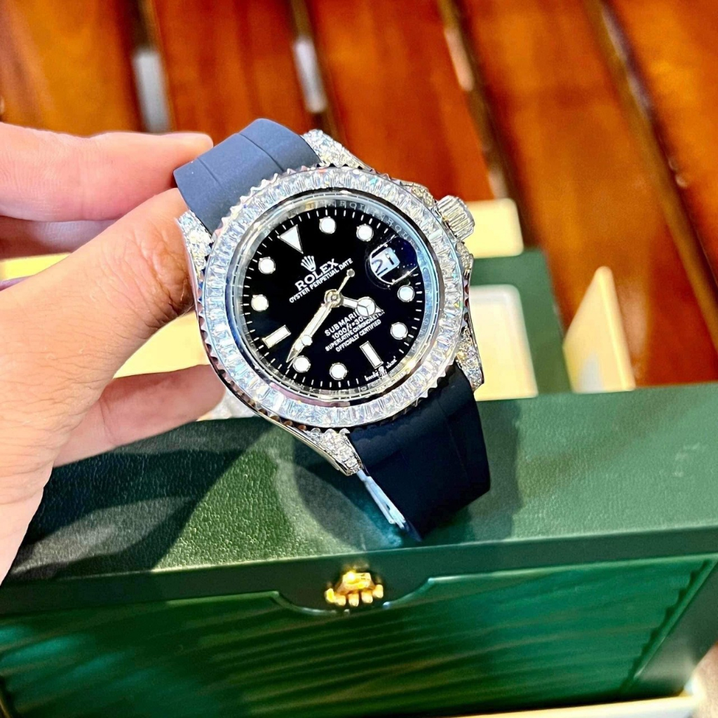 Đồng Hồ Nam R0lex Submariner viền đá CZ, dây cao su, máy cơ automatic, hỗ trợ cót tay