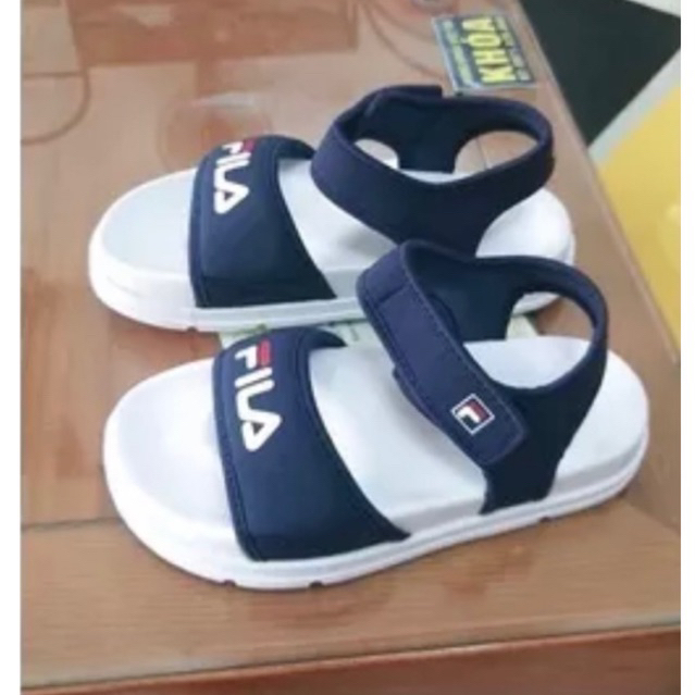 Dép sandal Fi.La hàng VNXK cho bé. Size Korea 170 => 230 tuỳ màu, size tính 230 = 23cm lòng bàn chân.