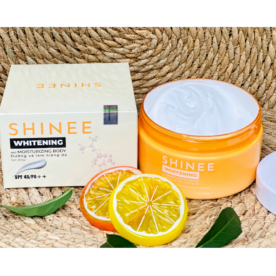 SHINEE - Kem Dưỡng Trắng Da Dành Cho Cơ Thể - WHITENING AND MOISTURIZING BODY SHINEE