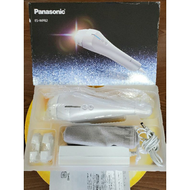 MÁY TRIỆT LÔNG VĨNH VIỄN PANASONIC ES WP82