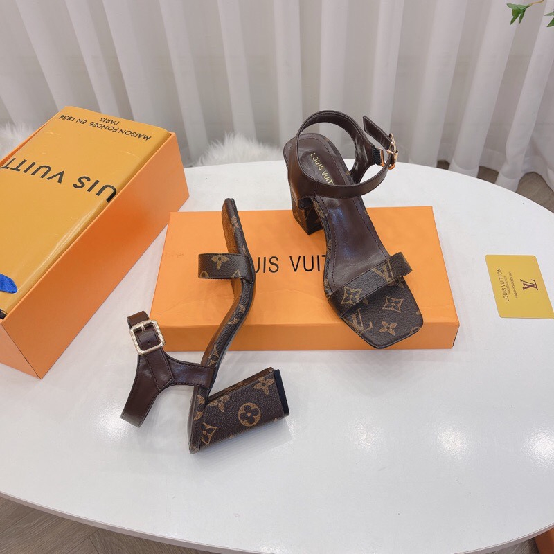 Sandal nữ gót trụ cao 9cm màu nâu tây đẹp đỉnh, hàng quảng châu cao cấp. full box.