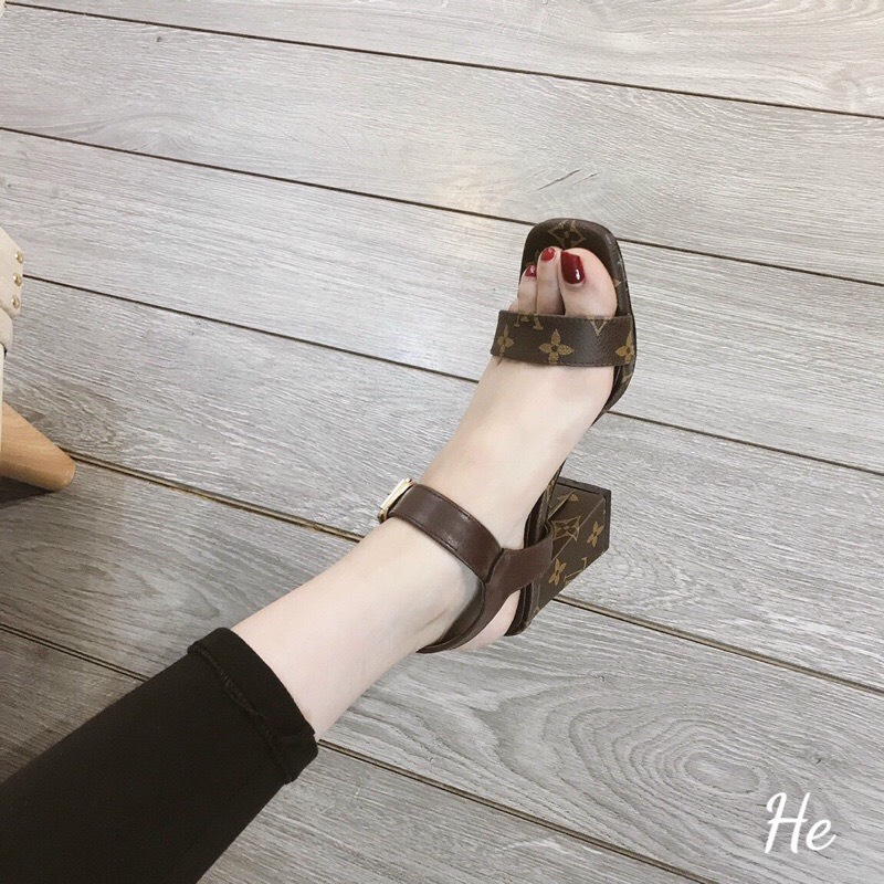 Sandal nữ gót trụ cao 9cm màu nâu tây đẹp đỉnh, hàng quảng châu cao cấp. full box.