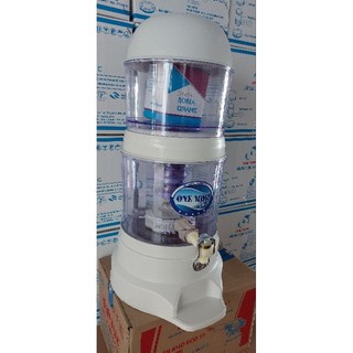 Bình lọc nước gia đình trắng