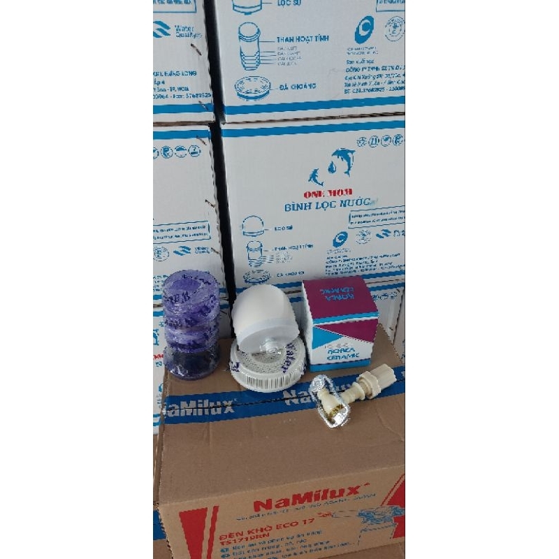 Bình lọc nước gia đình trắng