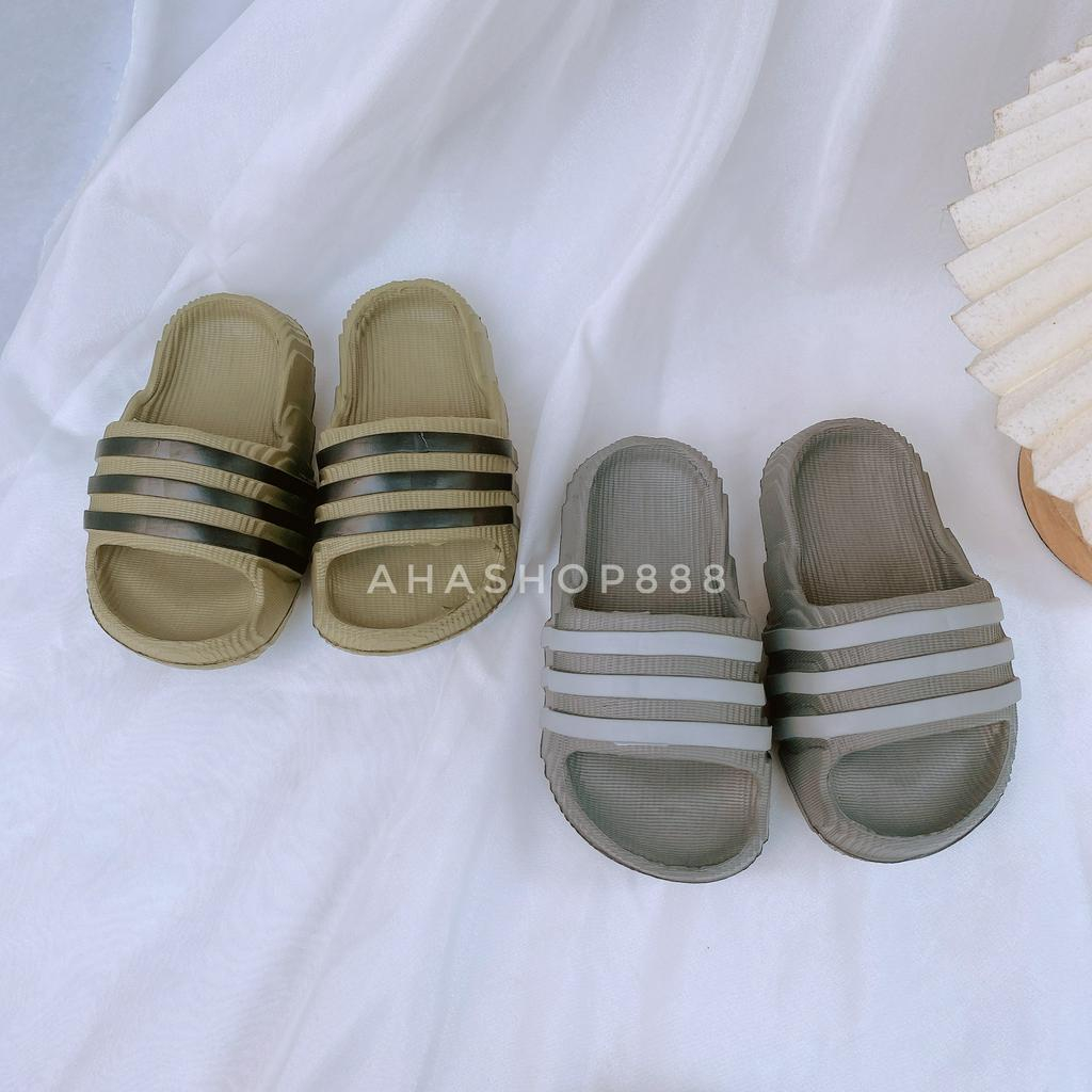 Dép Lê Siêu Nhẹ Đế Đúc Chống Trơn Quai Ngang 3 Sọc Hot Trend Cho Bé Trai 2-12 Tuổi K006