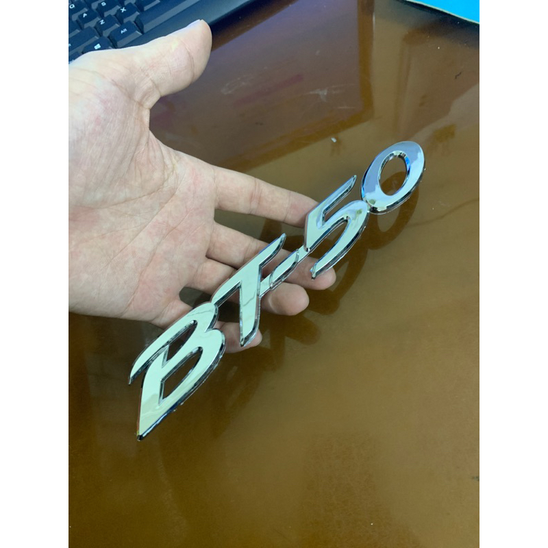 Tem Logo Chữ Nổi BT50 dán Trang Trí Đuôi Xe Mazda BT50