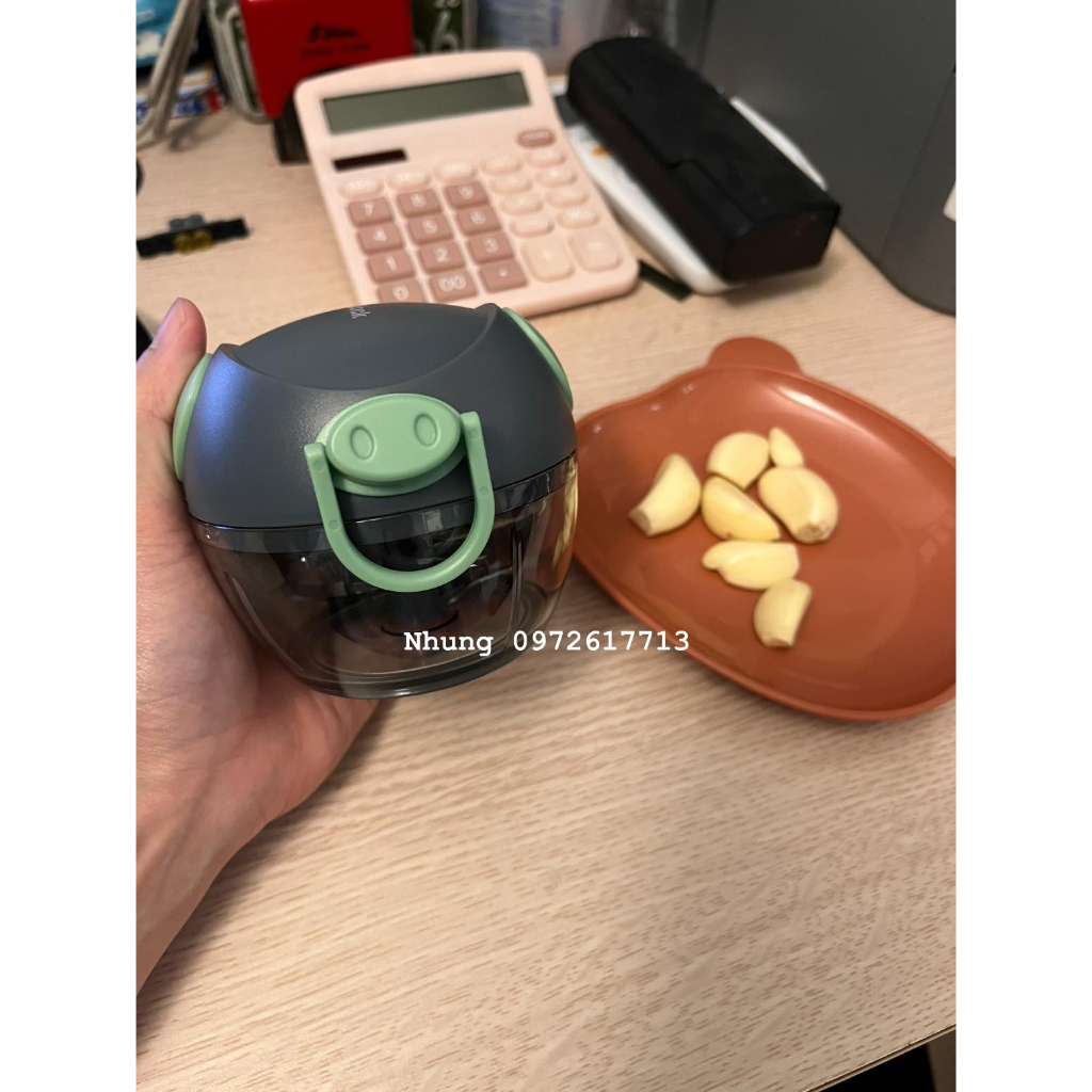 Xay tỏi ớt cầm tay Lock&Lock, máy xay mini đa năng