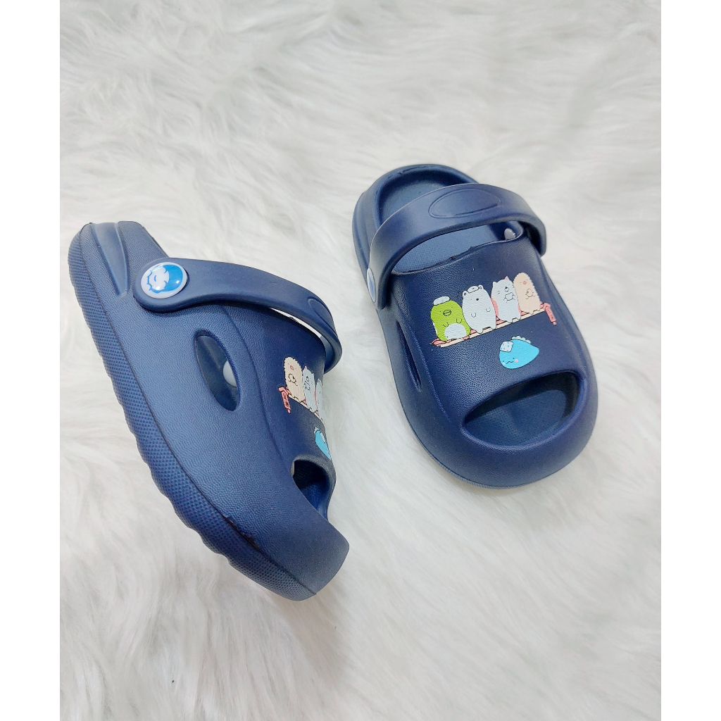 Dép cross cho bé tư 2-5 tuổi, Dép sandal bánh mỳ cho bé trai bé gái hoạ tiết 4 chú cừu chất EVA siêu nhẹ D4C01