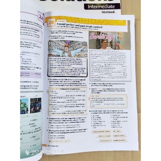 Solutions Intermediate Third Edition (SB và WB)