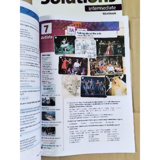 Solutions Intermediate Third Edition (SB và WB)