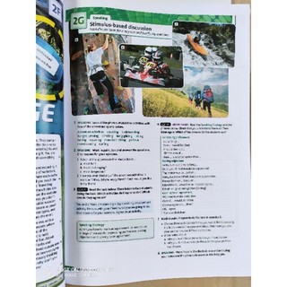 Solutions Intermediate Third Edition (SB và WB)
