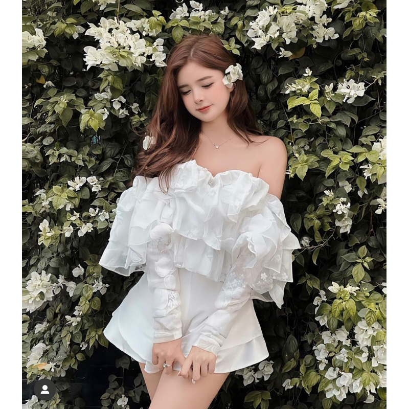 Áo tiểu thư trễ vai bồng bềnh bazizcloset