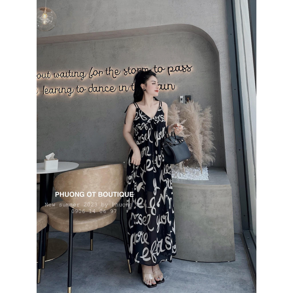 Váy Maxi 2 Dây Lụa Hàn Họa Tiết Chữ Đen Trắng Đầm 2s Dáng Dài Dây Buộc Điều Chỉnh Freesize