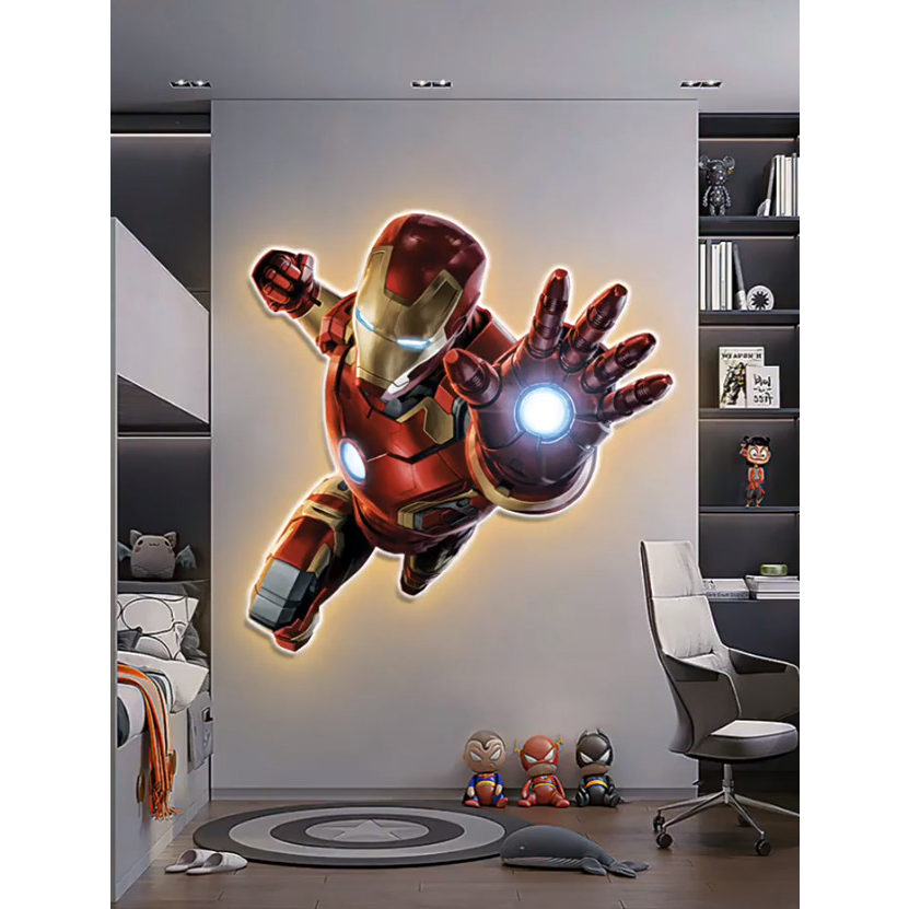 Tranh iron man tráng gương gắn đèn LED chiếu sáng  kết nối điện DT10